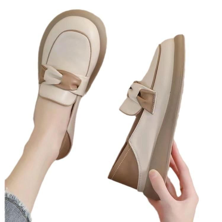 Pregnant women casual small leather shoes women 2025 spring new versatile Internet celebrity soft sole one pedal Doudou shoes flat single shoes