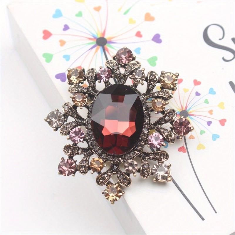 Vintage Flower Brooch High-grade Women Exquisite Design Sense Palace Style Corsage Small Coat Pin Accessories