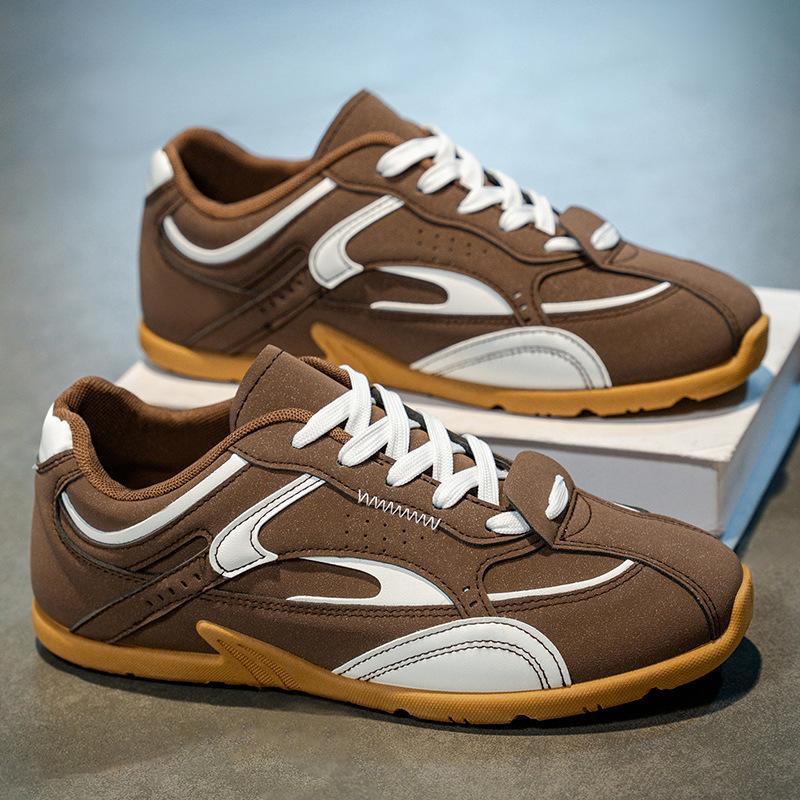 

2025 весна новинка ретро немецкие тренировочные туфли универсальные на плоской подошве маленькие белые туфли Форреста Гампа легкие спортивные туфли повседневные туфли мужские туфли 44 коричневый