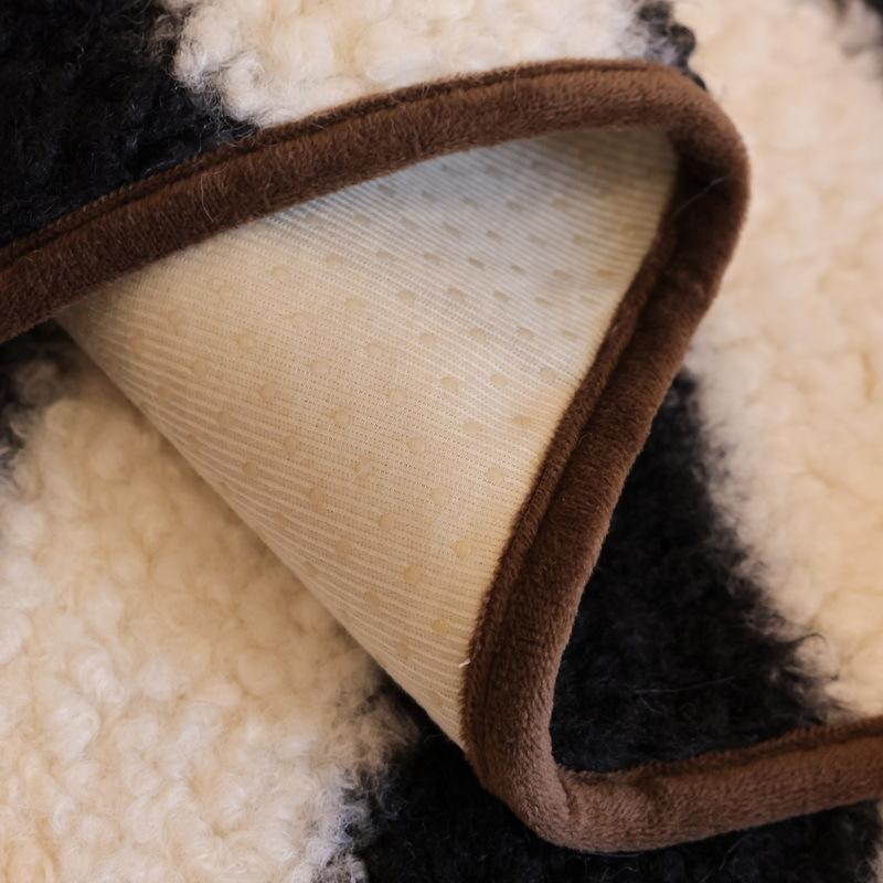 Lamb Wool Sofa Cushion, Anti-Skid In Autumn And Winter, High-Grade Plush Seat Cushion, Universal In All Seasons  New Cover Cover Cover