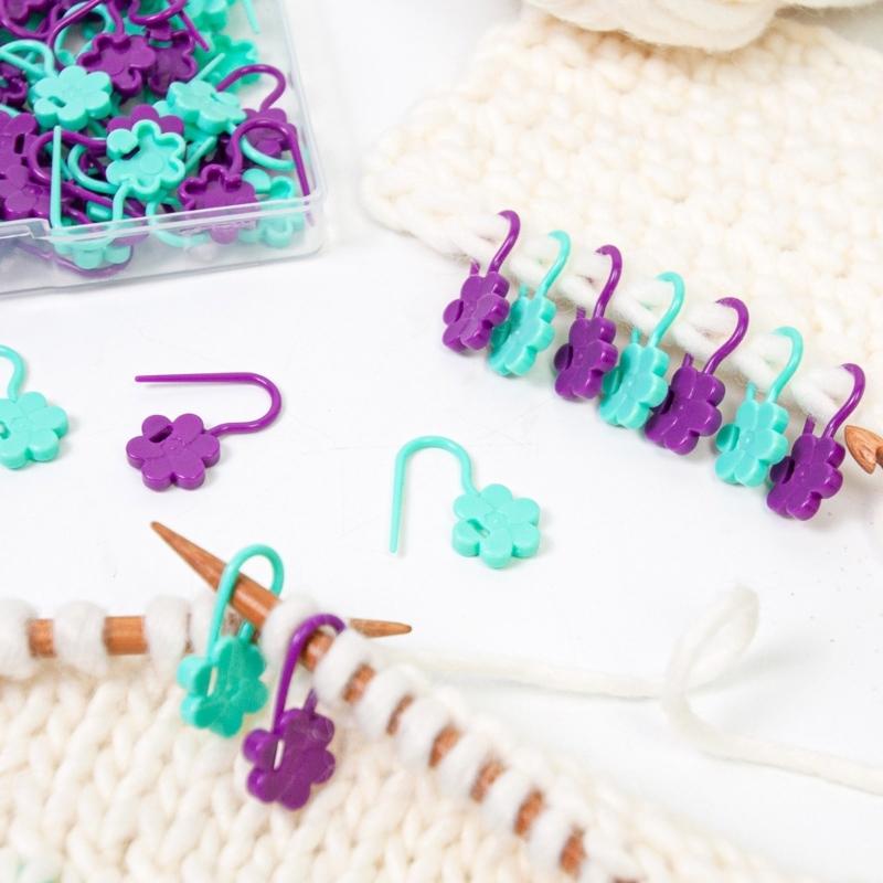 100 Stück Blütenform Verschluss Maschenmarkierer Clip mit 8 Nadeln mit großem Öhr Strickmarkierer Nähzubehör