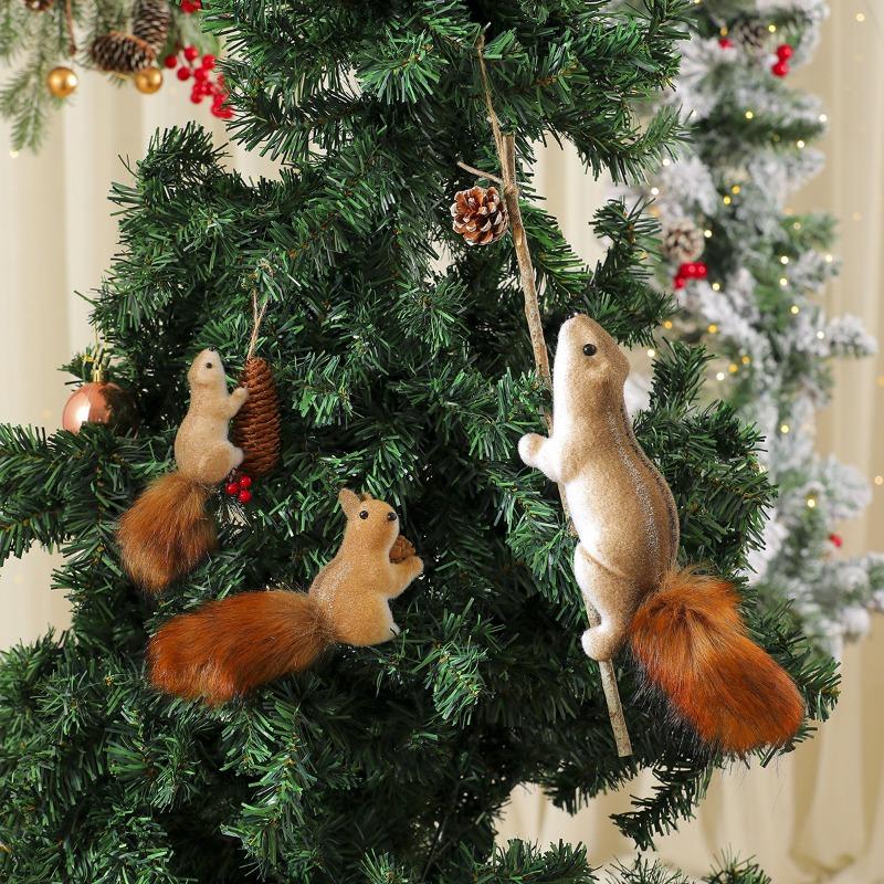 Foam Cartoon Simulation Squirrel Pendants, Christmas Tree Decorations, Scene Arrangement Ornaments, Props