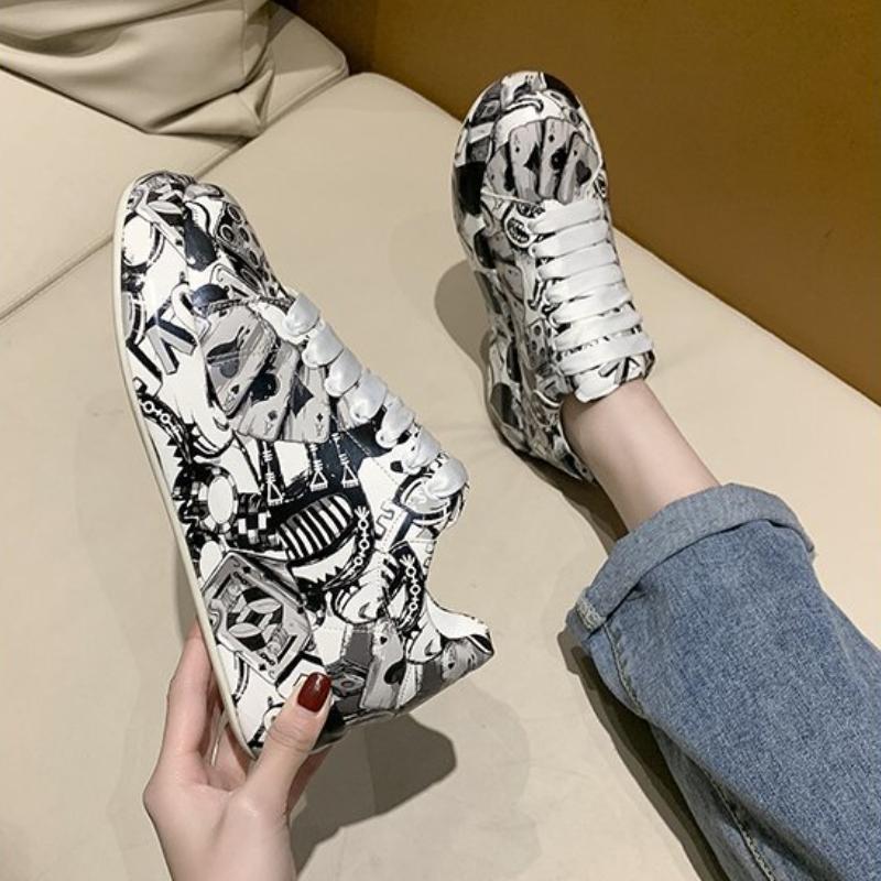 European and American Sports Shoes 2024 Autumn New Round Toe Thick Sole Tie Up Sports Casual Women's Shoes Zapatos De Mujer Traf