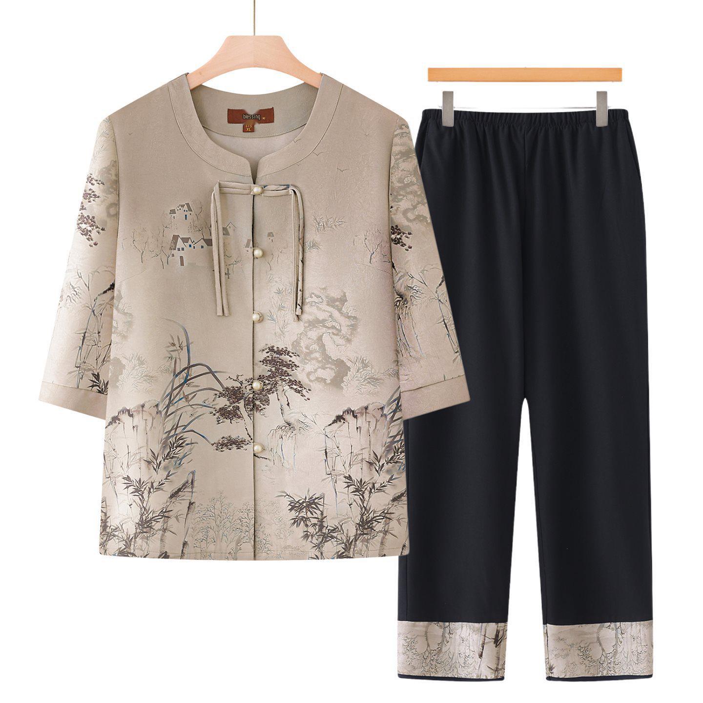 

Elegant Chinese Summer Outfit: Short-Sleeved Top & Two-Piece Set for Middle-Aged and Elderly Women 4XL (recommended for 130-145 jin)