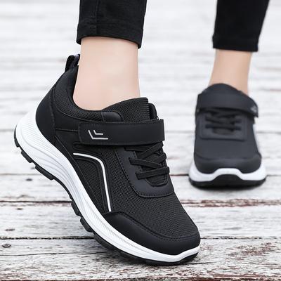 Shoes Women's Summer New Elderly Shoes Couple Men's and Women's Breathable and Comfortable Velcro Walking Shoes
