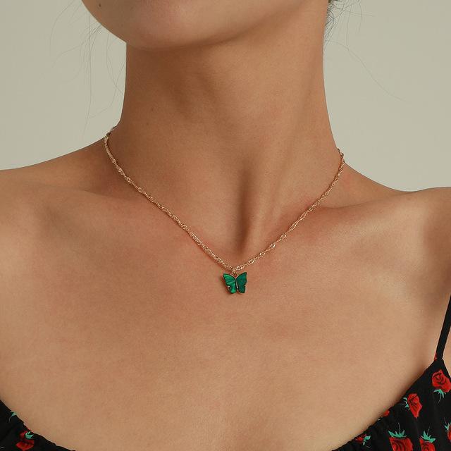 Fashion Trend Personality Double Layer Imitation Pearl Butterfly Pendant Necklace Clavicle Chain Party Jewelry Exquisite Gifts