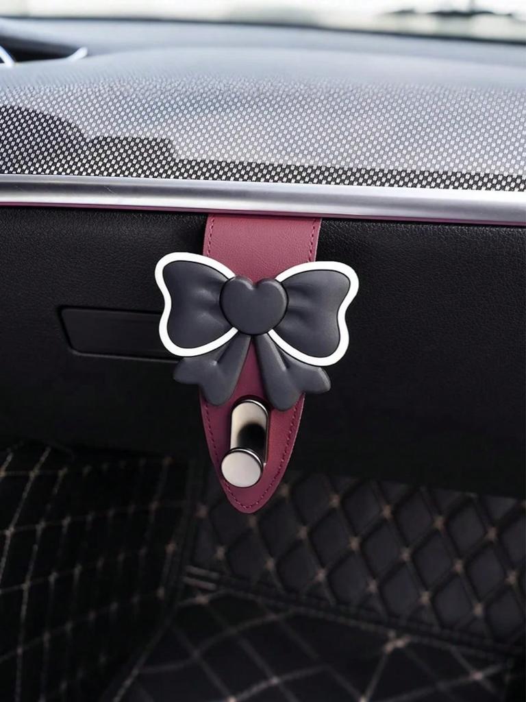 Butterfly-Style Car Hook: A Foldable In-Car Storage Helper with Both Aesthetics and Practicality