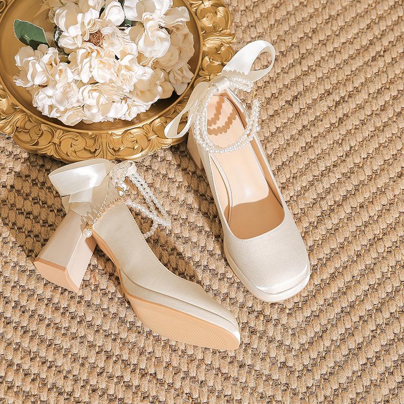 Thick-soled Waterproof Platform Petite Mary Jane Shoes for Ladies Bridesmaids High Heels