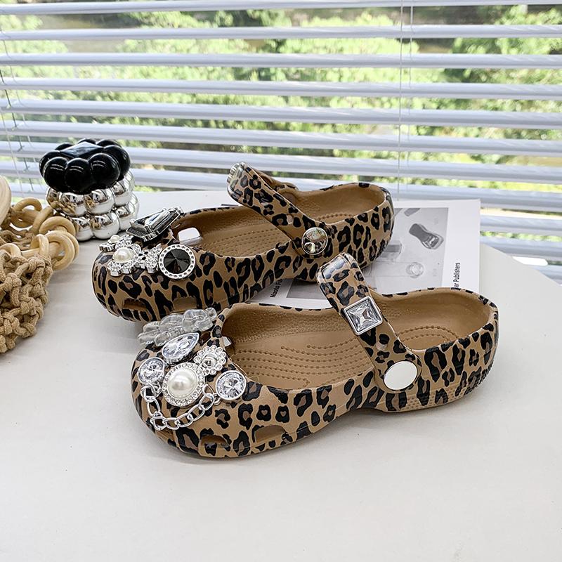 Kids 692-75 EVA Clogs Garden Water Shoes Summer Footwear Lightweight Comfortable Daily Travel Anti Slip Footwear for JOOM Buyers