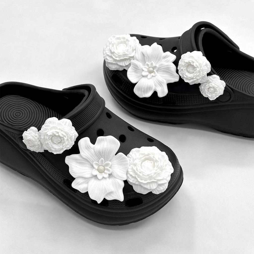 Bai Lu Bone White Clog Accessories: Detachable DIY Shoe Flower Bouquet