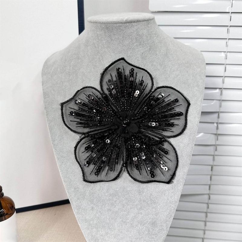 Polyester Flower Embroidery Mend Apparel Repair Mend Polyester Texture Suitable for Clothing and Craft Projects
