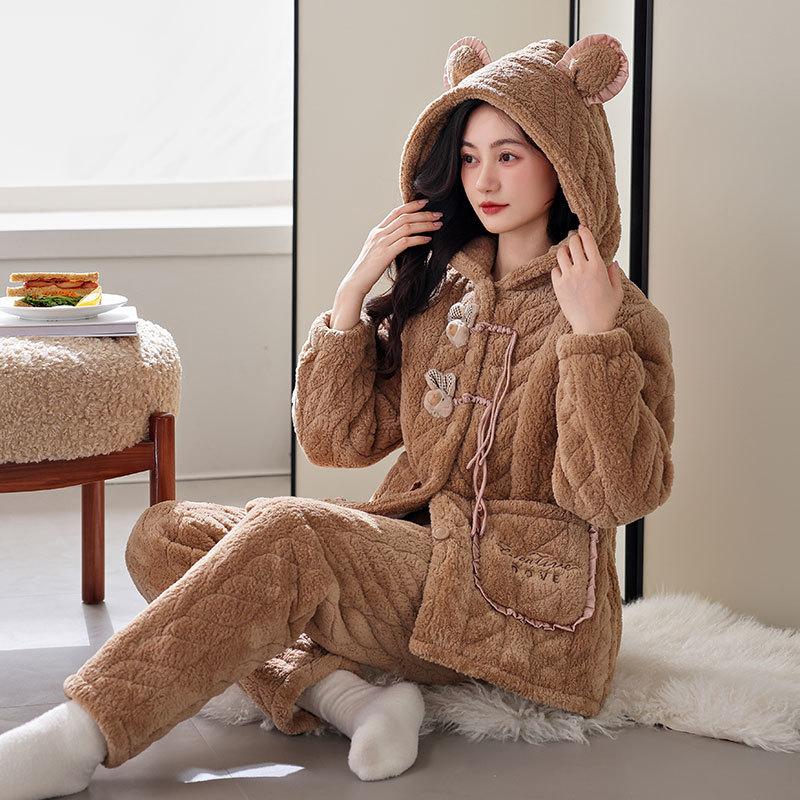 Verdickter und Samtiger Dreilagiger Gepolsterter Pyjama Damen Winter Korallenfleece Mit Kapuze Hausanzug Herbst Und Winter