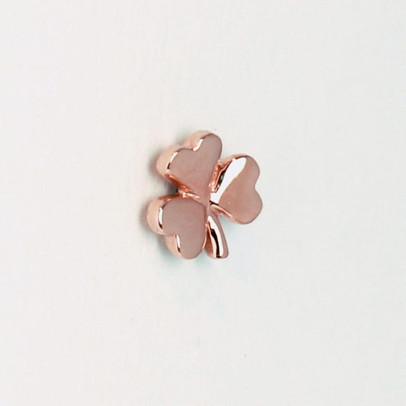 Weniger ist mehr 14K Gold Klee Ohrring & Piercing