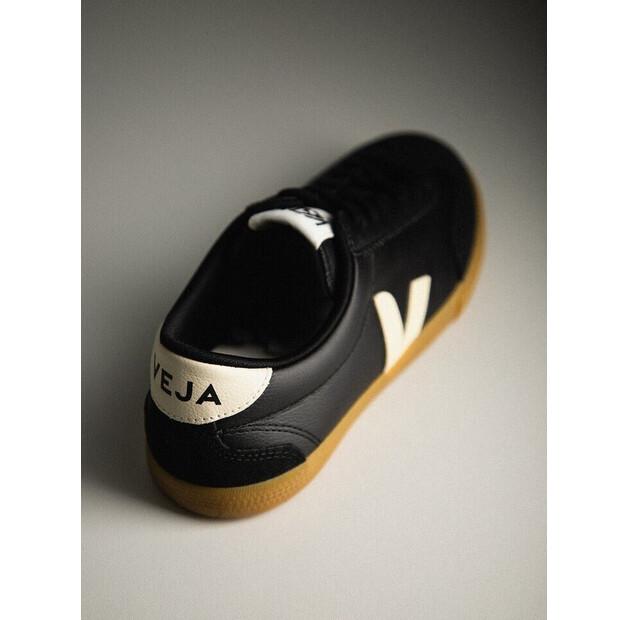 Veja Volley O.T. Sneakers