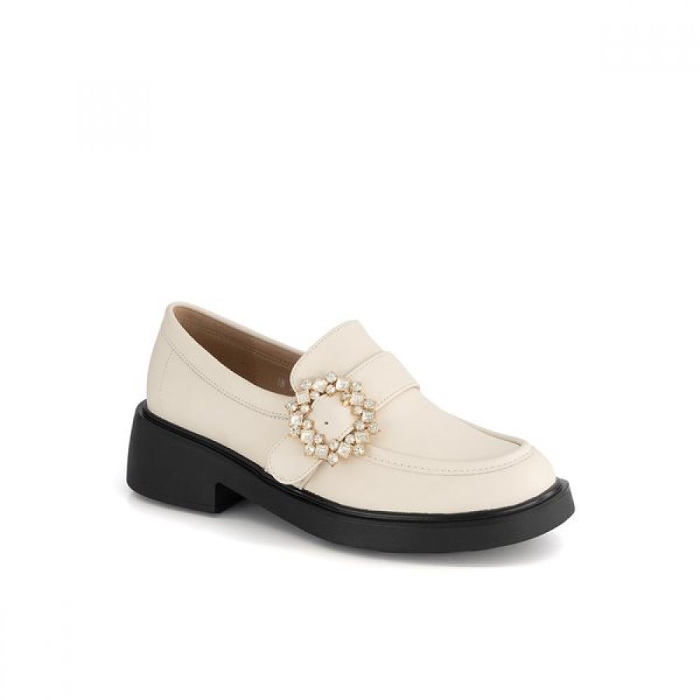 Женские лоферы Tandy Цвет: Слоновая кость J1587v 225