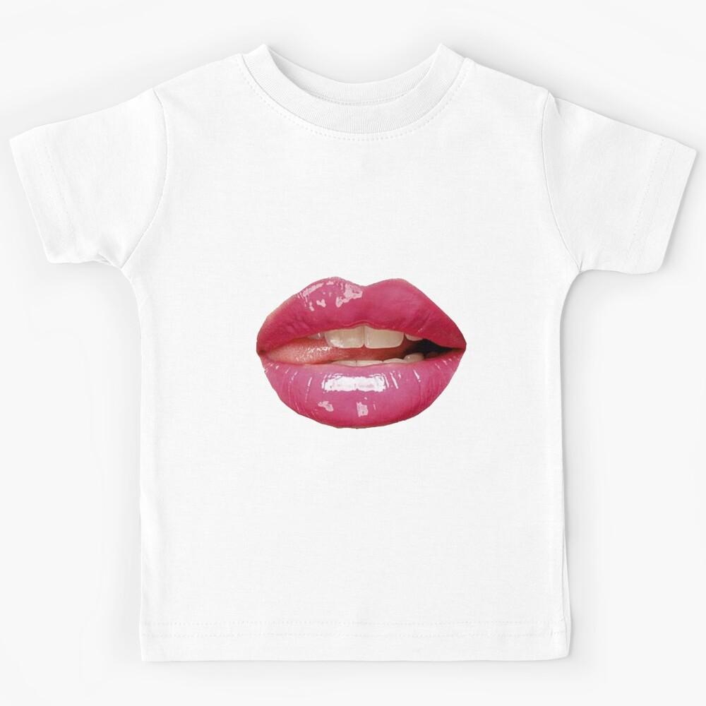 pink aesthetic y2k kiss Kids T-Shirt 170