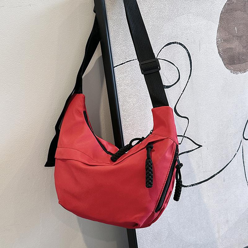 Stylish Korean Casual Shoulder Bag Large Capacity Fashion Sling Bag For Women