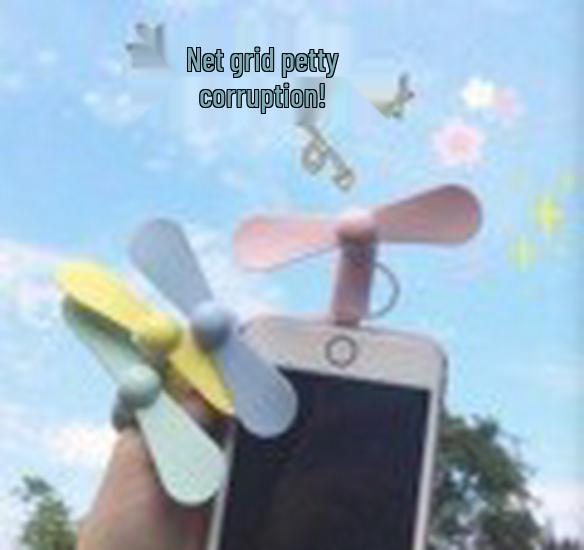 Creative Mini Handheld USB Fan for Android, Type-C, and Apple Devices