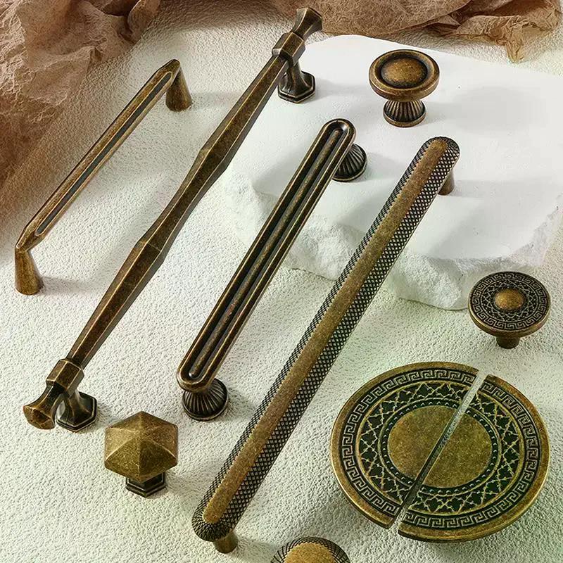 Antique Brass Cabinet Handles Solid Zinc Alloy Vintage Drawer Pulls Rustic Kitchen Cupboard Knobs Furniture Hardware