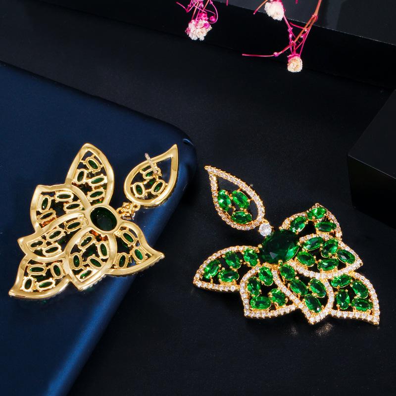 E0302 Übertriebene Persönlichkeit Temperament Ohrringe, Glänzende 3A Zirkon Blatt Ohrringe Nadel