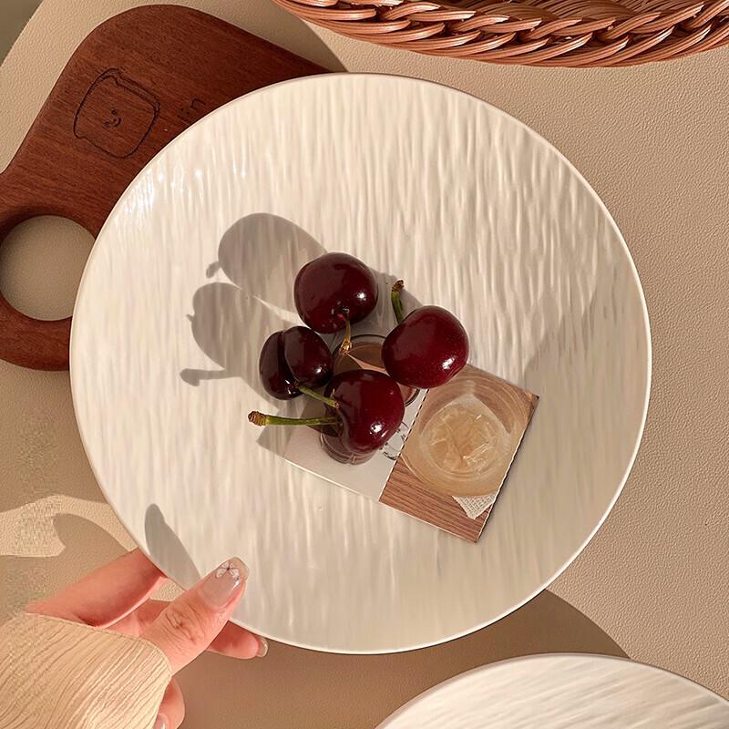 

Керамические обеденные тарелки с рисунком белой скалы LISMins