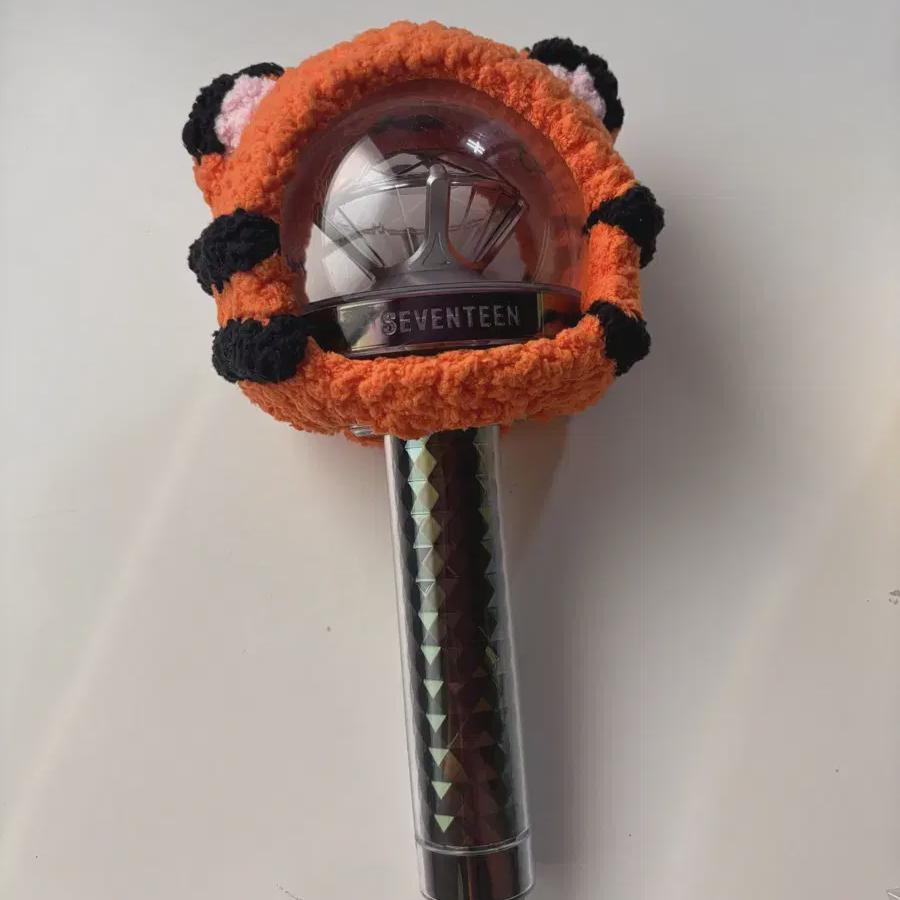 

Seventeen Carat Bong Neurat Bong New Neurat Bong Ver. 3 Knitting Cape