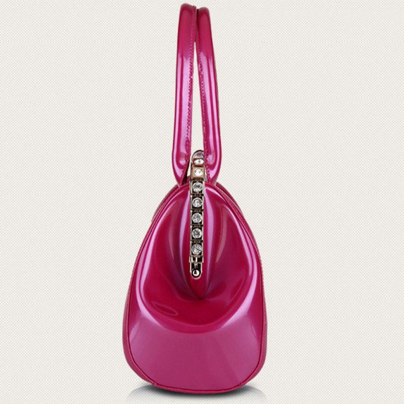 IELGY Weicher Griff, trägerlos, vertikal, quadratisch, PU, ​​einfarbig, modisch, tragbar, im europäischen und amerikanischen Stil