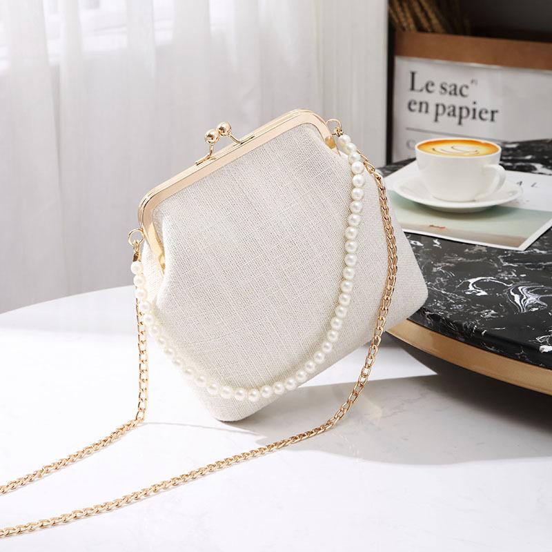 Clip Bag Shoulder Bag Crossbody Bag Portable Shell Bag Versatile Mobile Phone Bag Fashion Cosmetic Bag