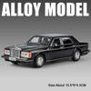 1:32 Phantom Silver Spur Model Vintage Car Toy Sound Light Doors Opened Vehicles Pull Back Cars Toys Collection of Ornaments