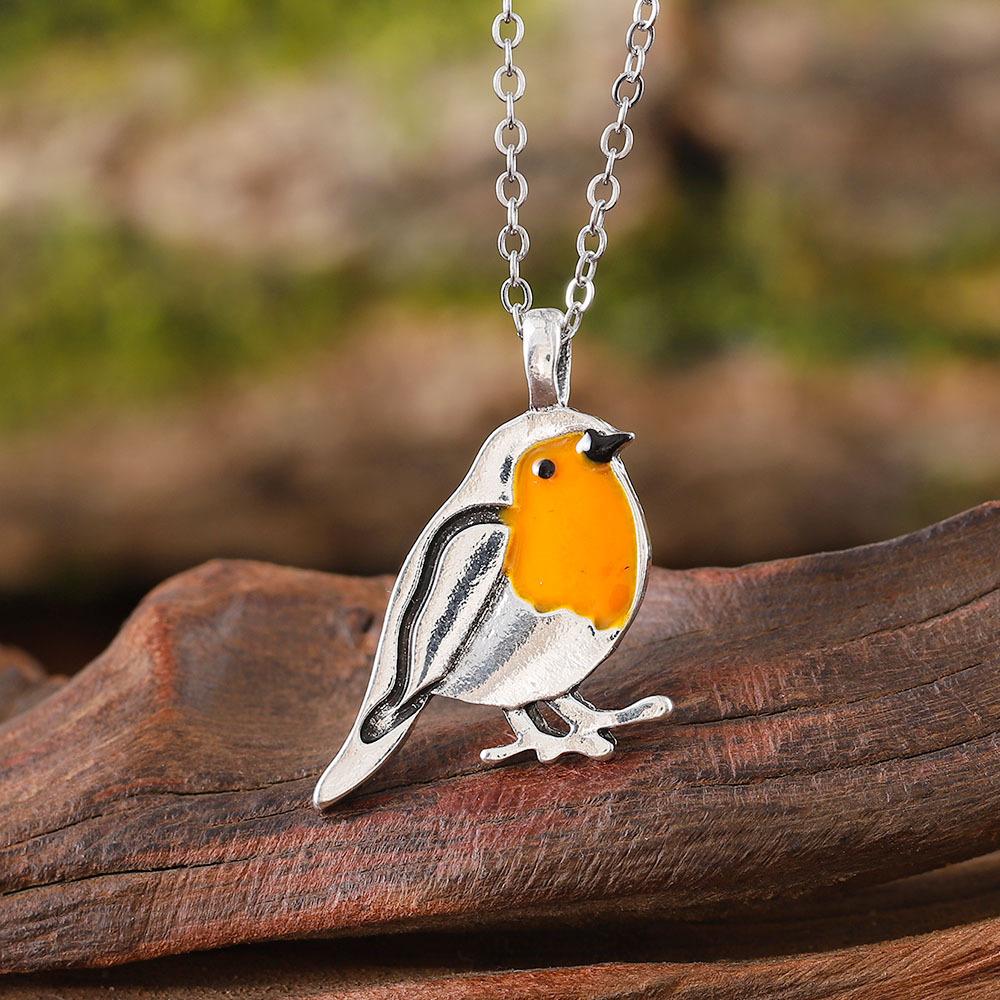 Retro Colored Bird Oil Versatile Earrings, Niche Simple High-End Animal Ear Jewelry Women