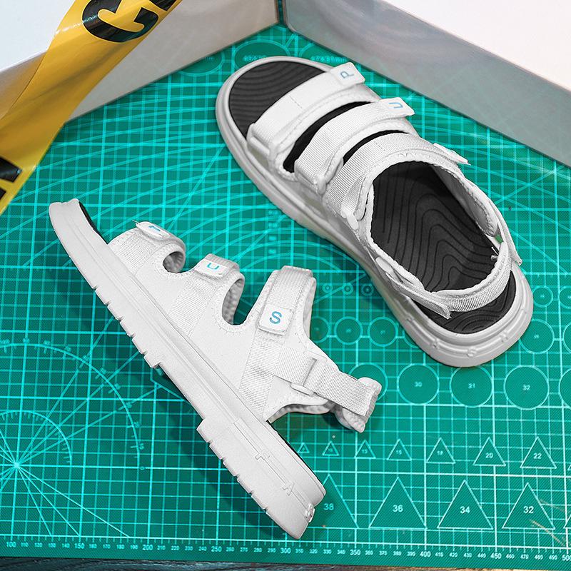 2025 Spring Sandals New Versatile Casual Driving Sandals Summer Outdoor Breathable Wear-resistant Sports Beach Shoes