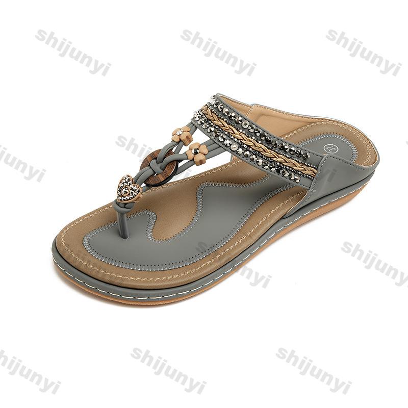 Large Size Women's Flip Flops Summer Lightweight Comfortable Flat Cool Slippers Casual Fashion Rhinestone Soft Sole Beach Shoes