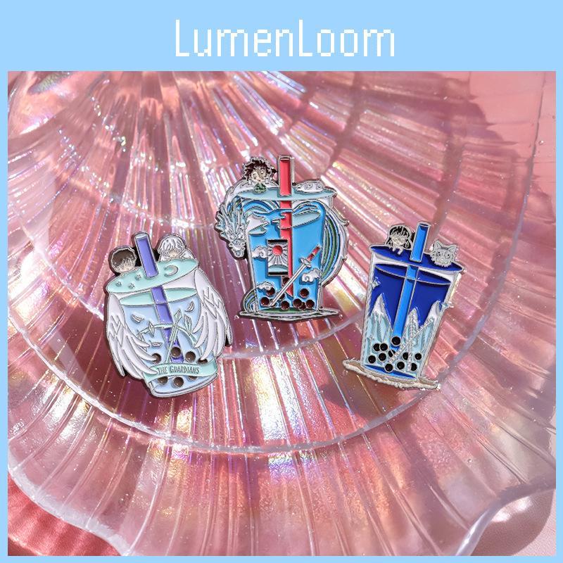 Kreative Anime-inspirierte Perlenmilchtee-Tassenbrosche Buntes Metallaccessoire für modische Outfits