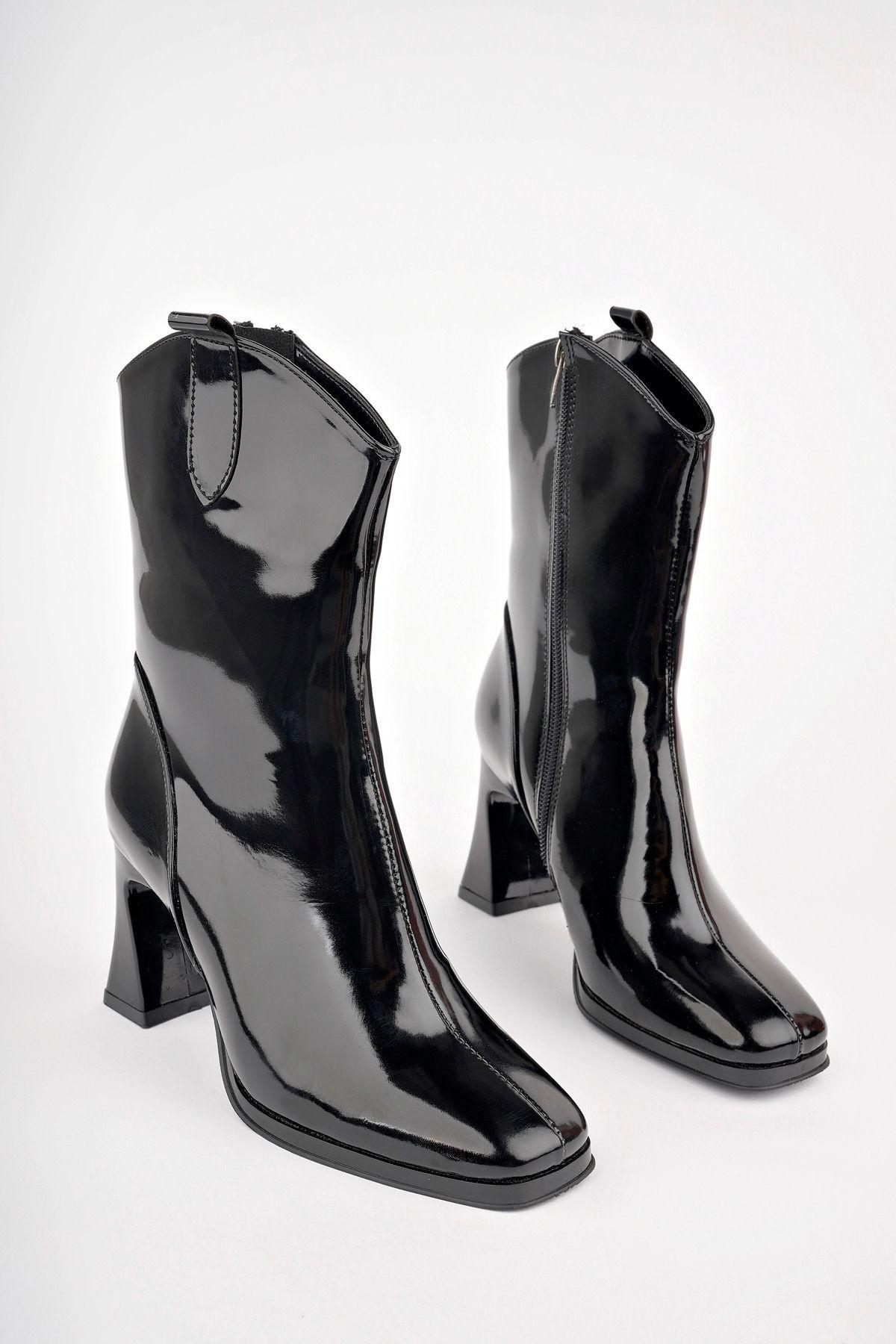

Women Modern Stylish Fashion Boots Boots Faux Leather Black Patent Leather Heeled Boots Square Toe 40