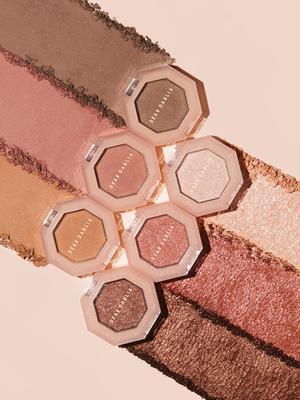 Blooming Edition Paradise Jelly Single Eyeshadow 2g, 1.3g