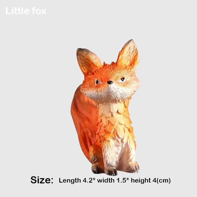 

Cute Fox Prince Resin Figurine for Cake Topper Decor, DIY Micro Landscape Ornament, Home Living Room Desk Miniature Gift