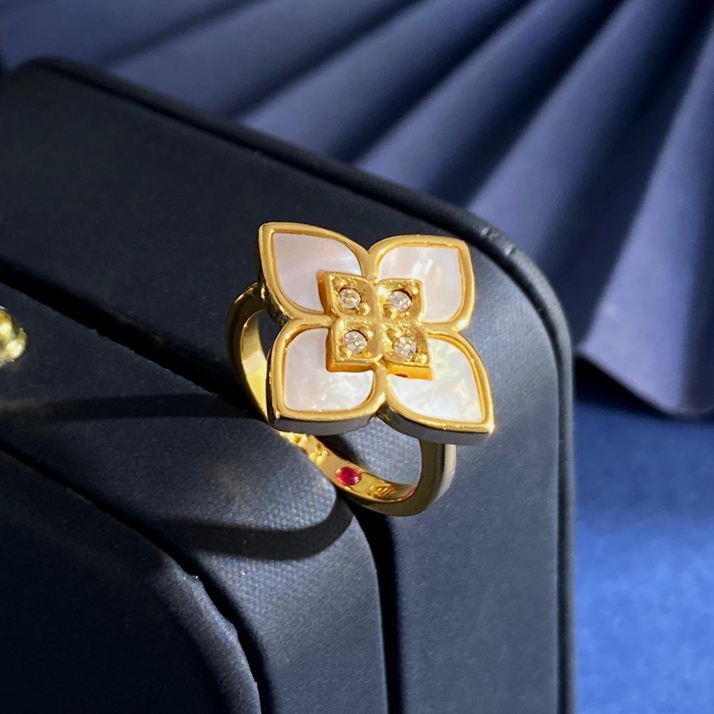 ] Multi-colored Four-leaf Clover Hollow Ring, Four-petal Flower Diamond Ring, Gold-plated Process, Advanced Texture