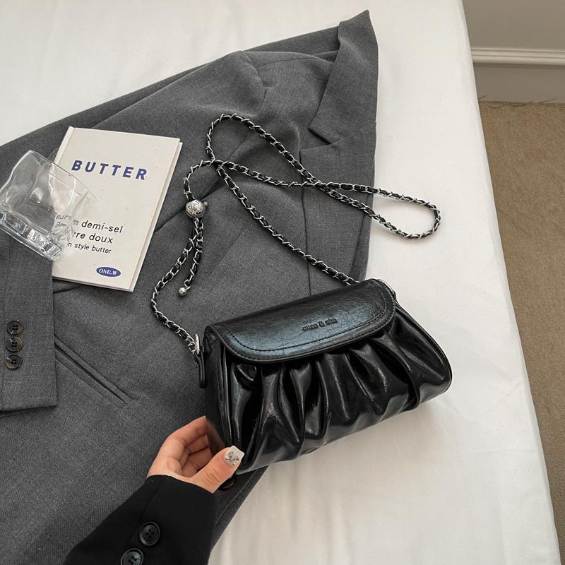 

Маленькая симпатичная сумка через плечо из искусственной кожи, сумки и кошельки, роскошная дизайнерская женская зимняя мода 2024 года, сумка через плечо с цепочкой Y2K чёрный