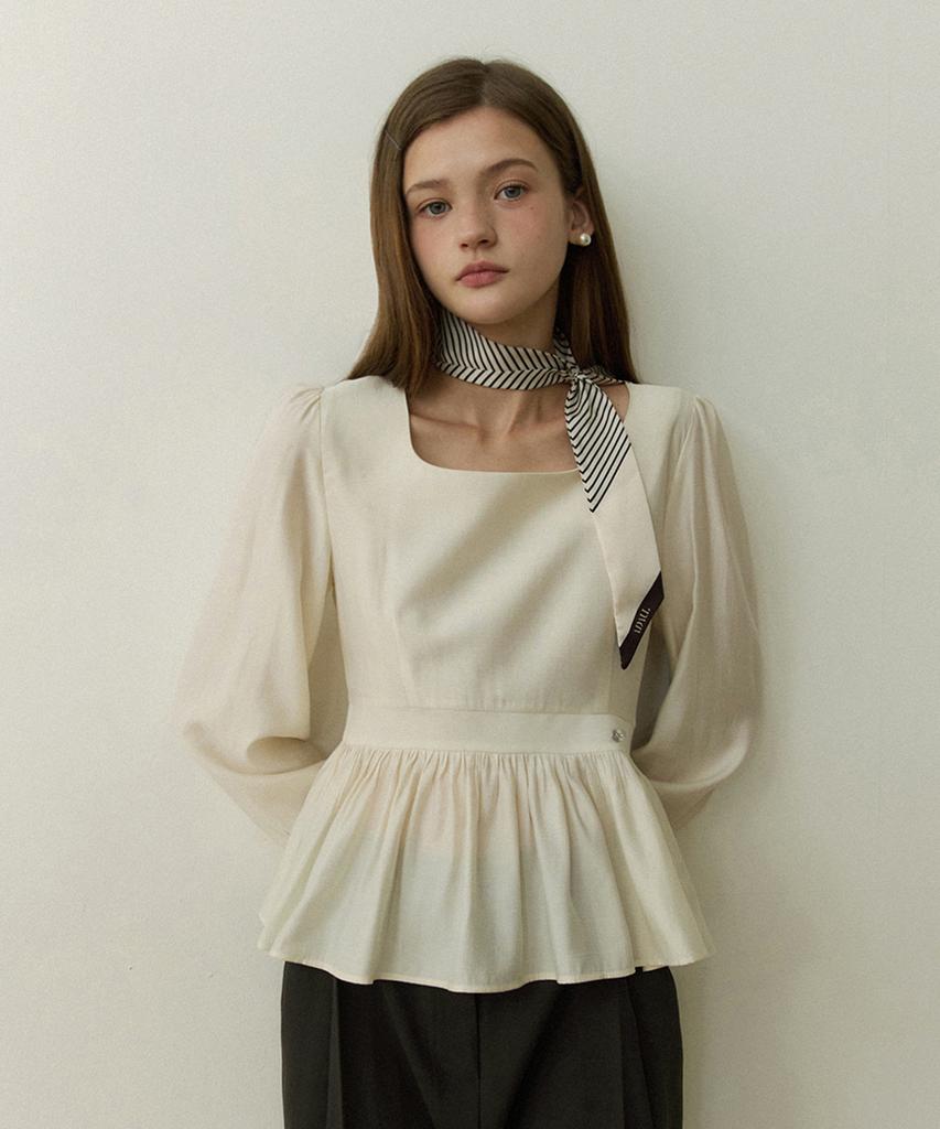 ADAUL Square Neck Line Ad Charm Blouse - Cream