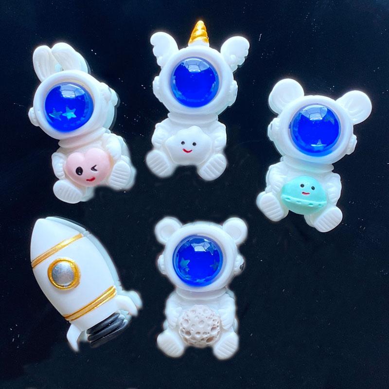 

5/10Pcs New Resin Mixed Mini Space Series Flat Back Cabochons Scrapbooking DIY Jewelry Craft Decoration Accessories Q05 5PCS
