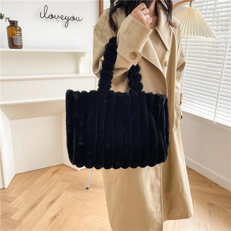 Fashion Designer Faux Fur Tote Bag for Women Handbags Autumn Winter Plush Shoulder Crossbody Bags