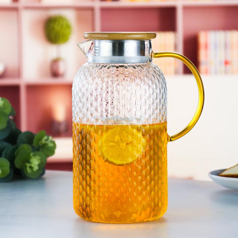 Shangqi Hammered Glass Water Pitcher with Bamboo Lid