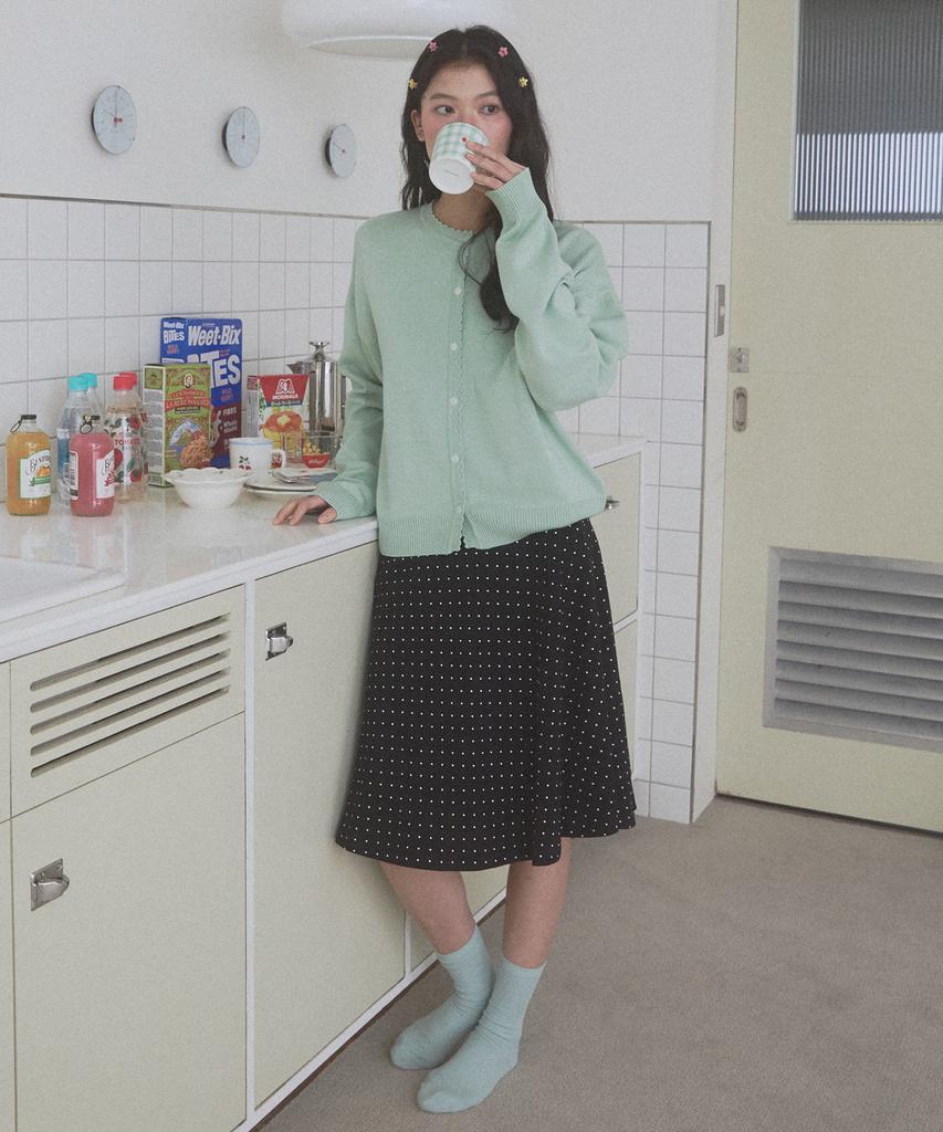 Nyuluki Flared Dot Midi Skirt _Black