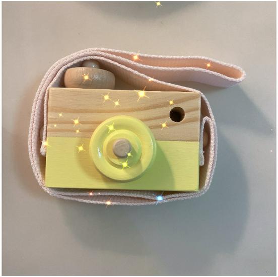 Wooden Children's Camera: Early Education Toy for Creativity and Home Decoration