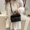 New Retro Shoulder Messenger Bag, Small Fragrant Style Color Matching Box Bag, Hard Fashion Small Square Bag, Women's Wholesale
