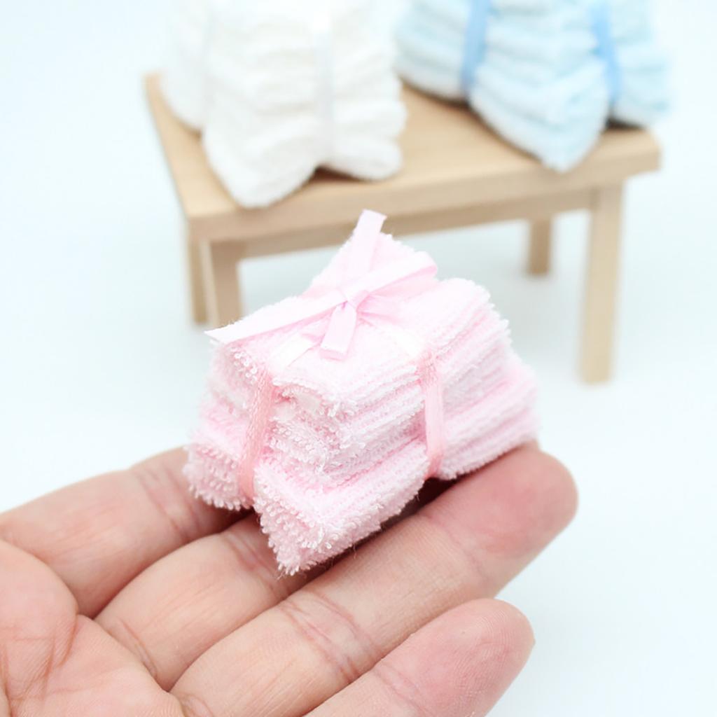 1:12 Scale Bath Towel Miniature Bath Towel Pretend-Play Kid Bathroom Kitchen Realistic for Dollhouses Bathroom