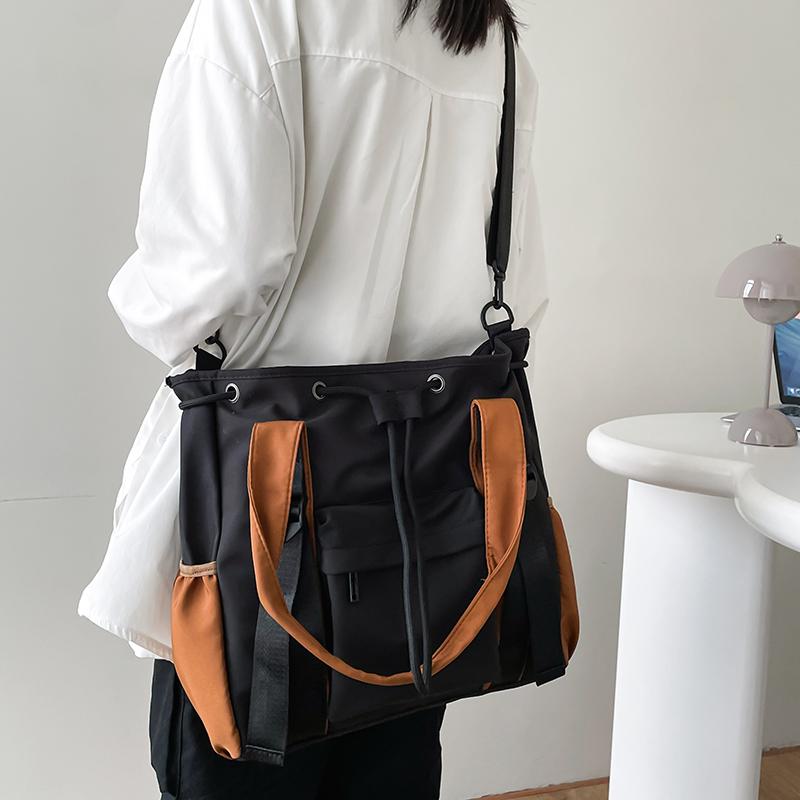 Öğrenci Kitap Çantası Büyük Kapasiteli Kontrast Renkli Çanta Banliyö Omuz Çantası Crossbody Çanta