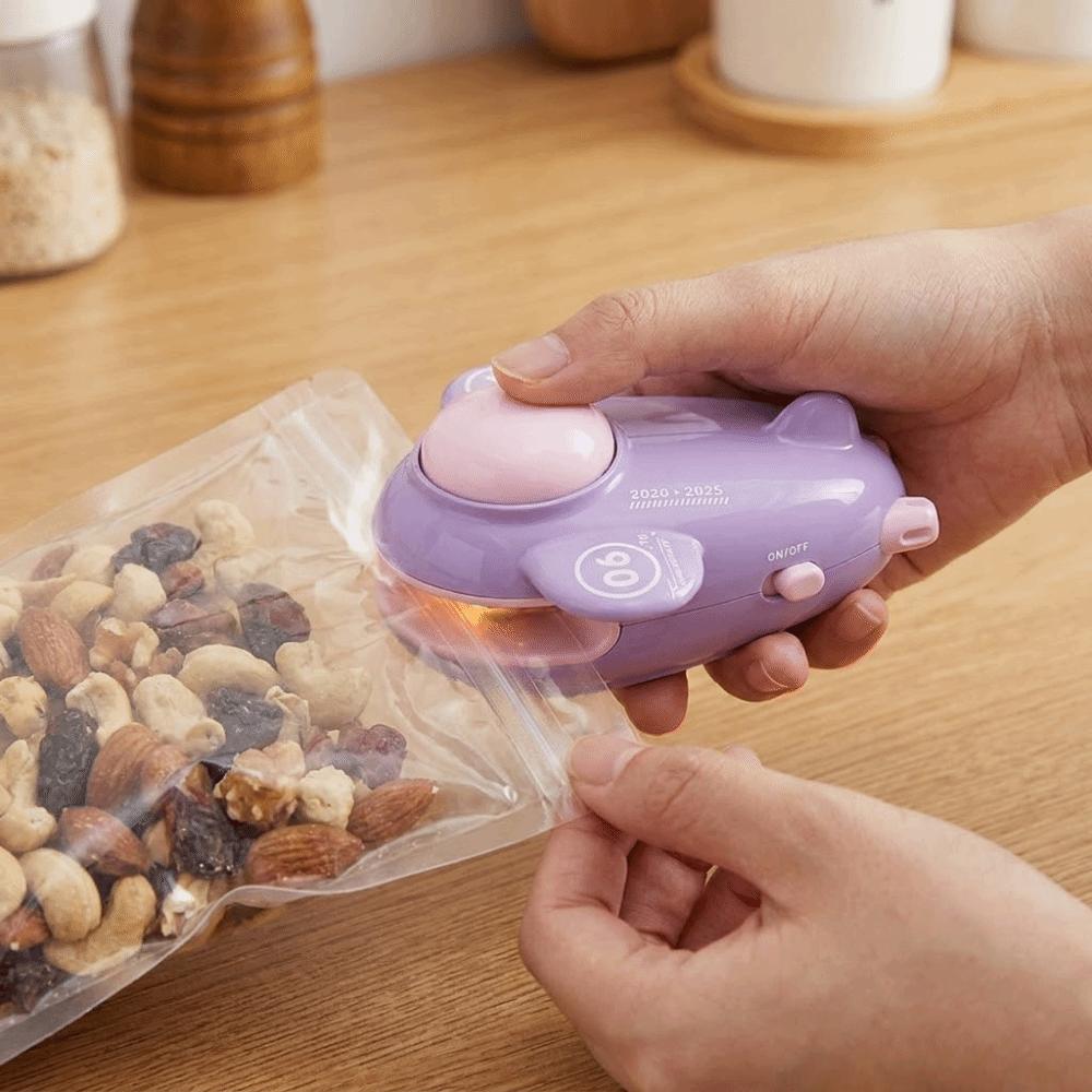 Plastic Snack Bag Sealer Aircraft Shape Mini Sealing Machine Food Preservation Sealing Clip  Picnic