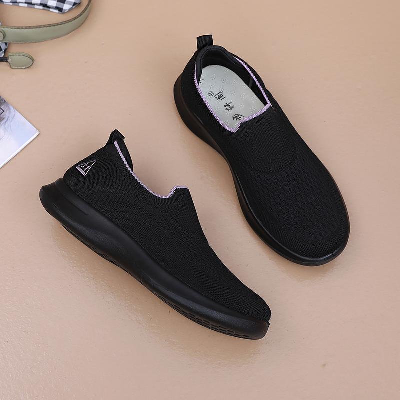 Womens Shoes Spring and Autumn New Men Style Casual Walking Shoes Slip on Soft Sole Mom Shoes Fashionable Sports Shoes