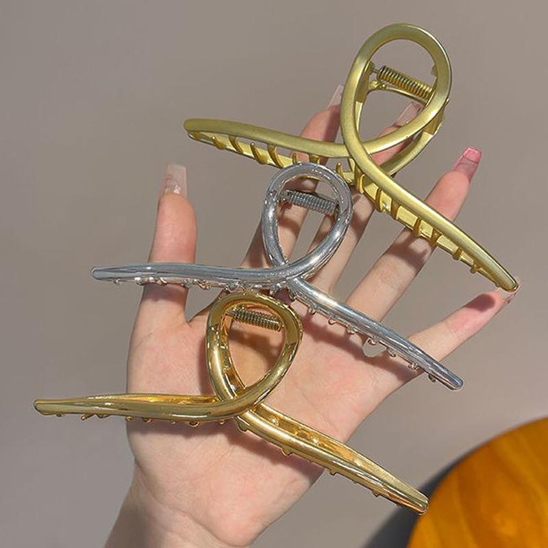 Korean Style  Cool Metal Hair Claws Temperament Personality Shark Clips For Women Simple Headwear Hair Accessories